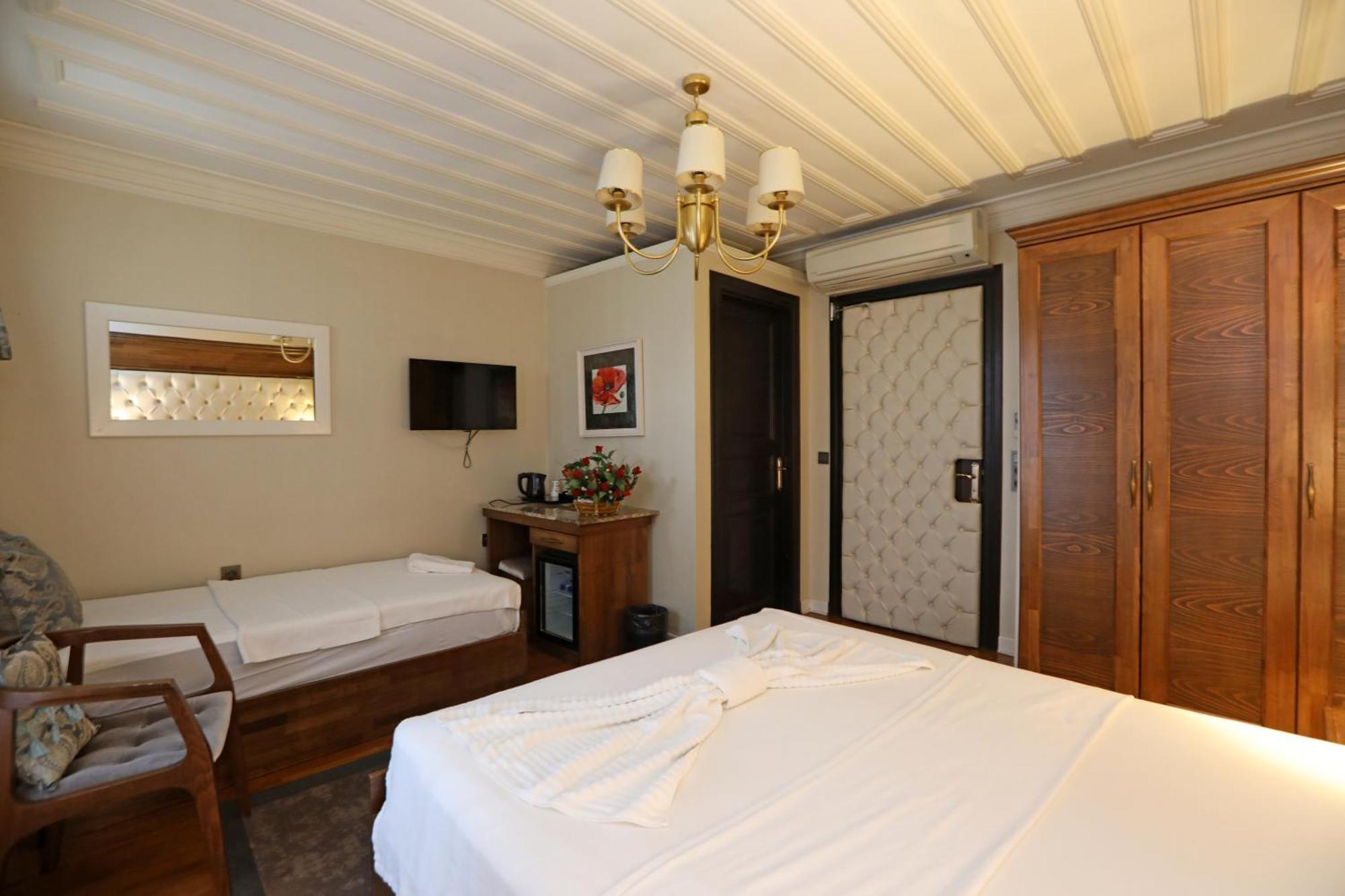 Mezzo Hotel Istanbul Bagian luar foto