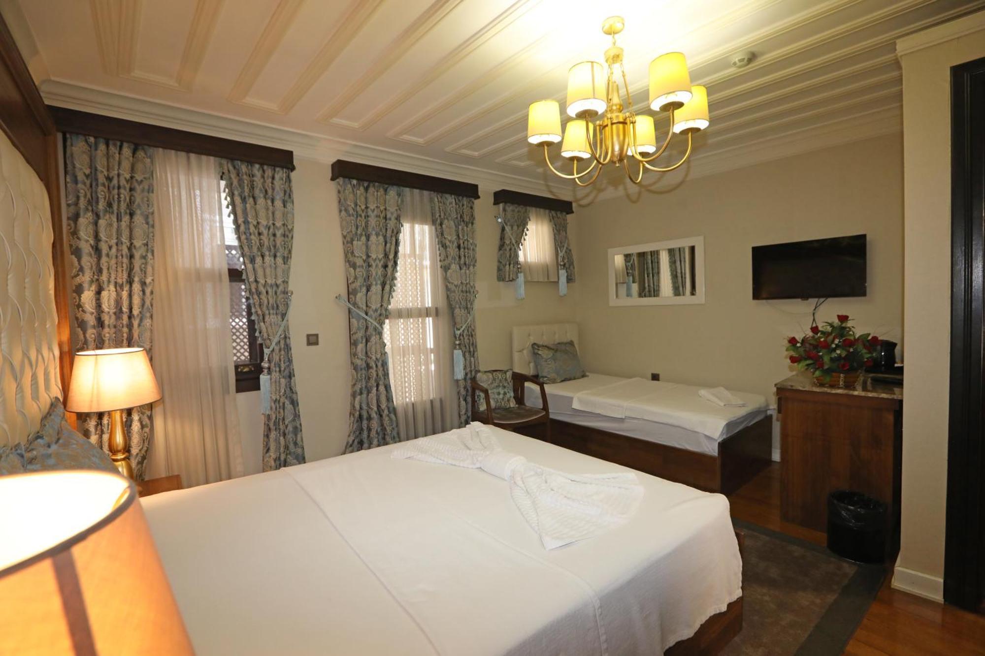 Mezzo Hotel Istanbul Bagian luar foto
