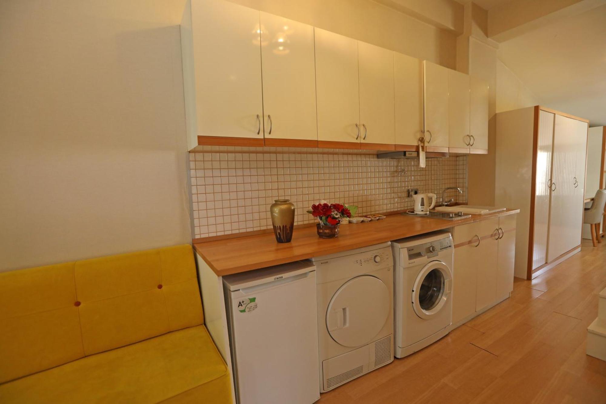Mezzo Hotel Istanbul Bagian luar foto